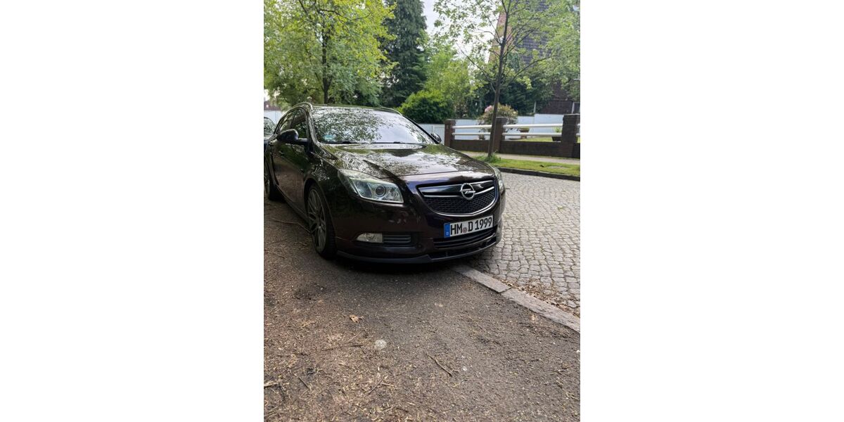 Opel Insignia 115.000 km 8.499 &euro; Hameln 31789