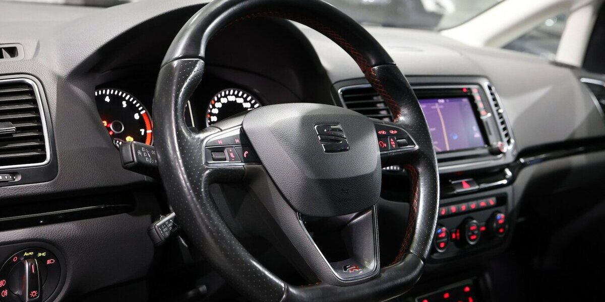 Seat Alhambra 1.4 TSI DSG XCELLENCE FR-LINE SPORT TOP 98.000 km 28.991 &euro; Hamm 59077