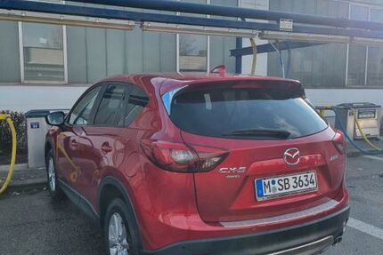 Mazda CX-5 131.000 km 14.500 € Munchen 81669
