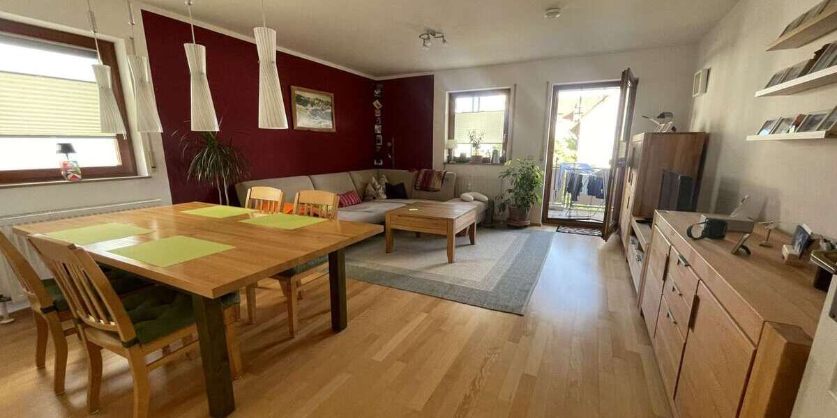 Etagenwohnung Bamberg Bamberg-Ost - 3 Zimmer, 75 m&sup2;, 284.000&euro; | Angebot:27287176