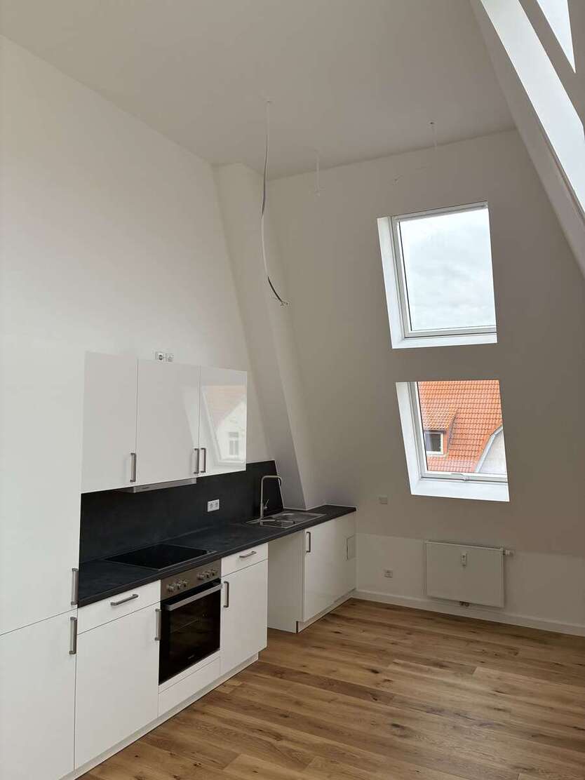 Wohnung zum Mieten in Erfurt 1.070,52 € 89.96 m² 3 zimmer