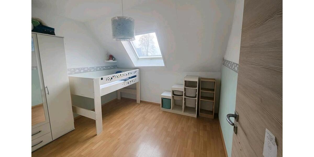 Doppelhaushälfte Meckenbeuren - 8 Zimmer, 174 m&sup2;, 795.000&euro; | Angebot:26232324