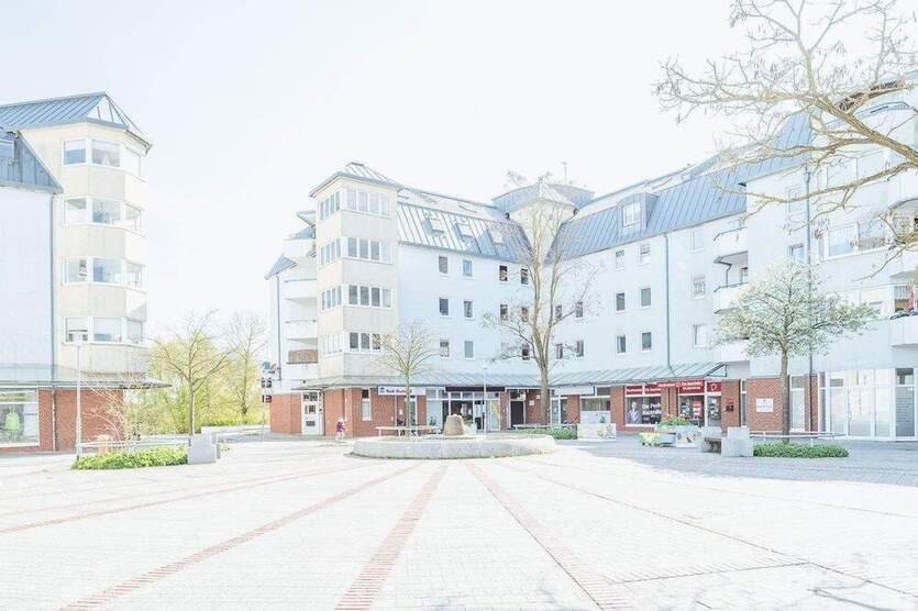 3 Zimmer Wohnung, 1. OG mit Aufzug - Tiefgarage - Balkon - Gäste WC, barrierearme Dusche
