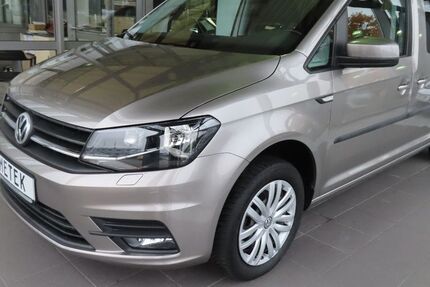 VW Caddy Maxi 74.326 km 23.980 &euro; Schmallenberg 57392