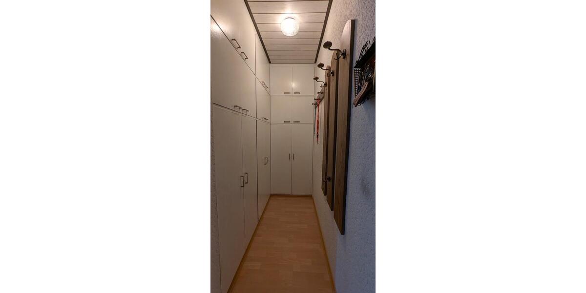 Hochparterre Würzburg Lindleinsmühle - 5 Zimmer, 104 m&sup2;, 379.000&euro; | Angebot:27291343