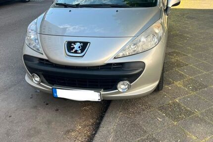 Peugeot 207 244.000 km 2.500 &euro; Mannheim 68199