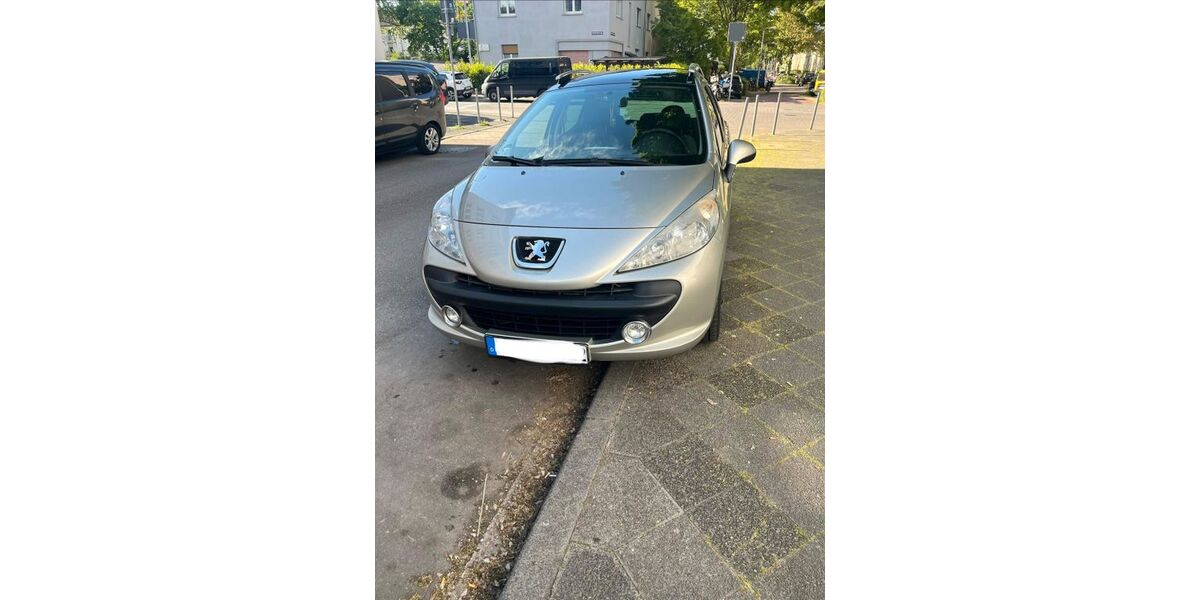 Peugeot 207 244.000 km 2.500 &euro; Mannheim 68199