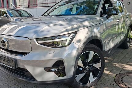 Volvo XC40 60.200 km 36.900 &euro; Unterschleissheim 85716