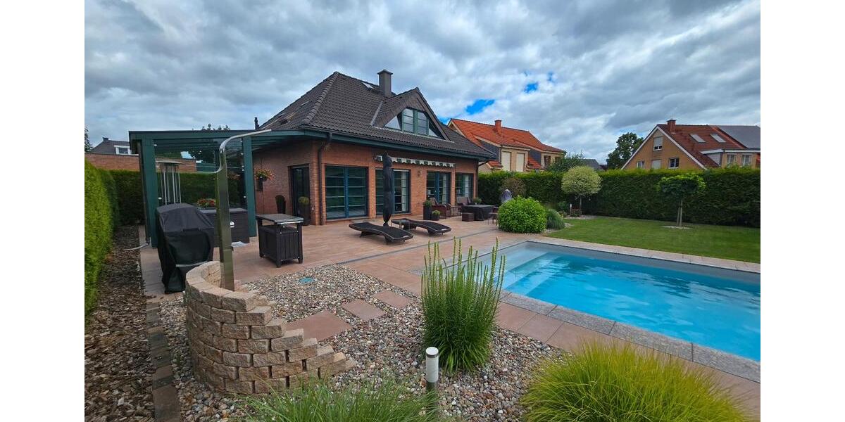 Einfamilienhaus Königs Wusterhausen - 5 Zimmer, 156 m&sup2;, 810.000&euro; | Angebot:27156760