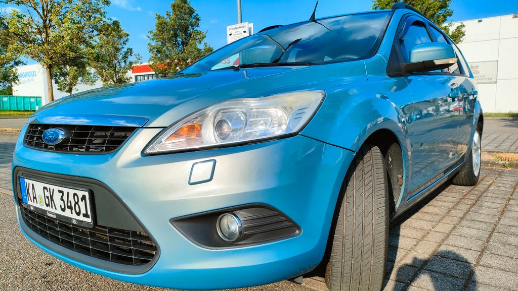 Ford Focus 167.800 km 2.800 &euro; Karlsdorf-Neuthard 76689