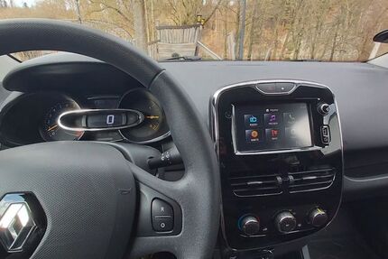 Renault Clio 74.800 km 4.000 &euro; Rosenthal am Rennsteig 07366