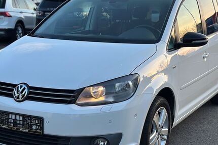 VW Touran 117.000 km 12.300 &euro; Rheinbach 53359