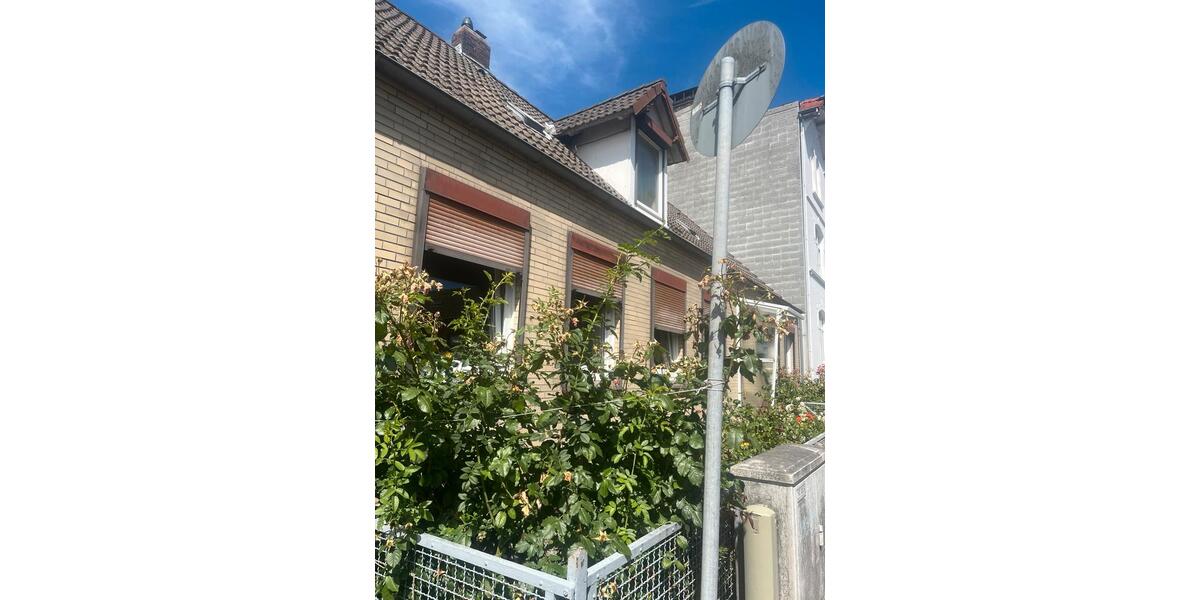 Mehrfamilienhaus, Wohnhaus Itzehoe - 6 Zimmer, 220 m&sup2;, 220.000&euro; | Angebot:26986518