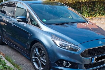 Ford S-Max 75.746 km 25.100 &euro; Köln 51069