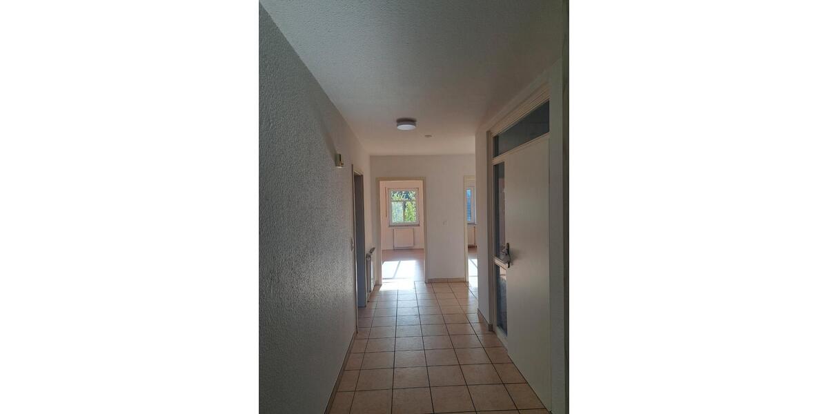 Etagenwohnung Barßel - 3 Zimmer, 87 m&sup2;, 650&euro; | Angebot:26406947