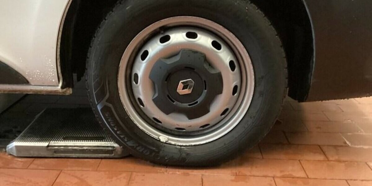 Renault Trafic L2H1 Sth Regale/Schraubst EU6 GARANTIE 85.000 km 17.500 &euro; Erftstadt 50374