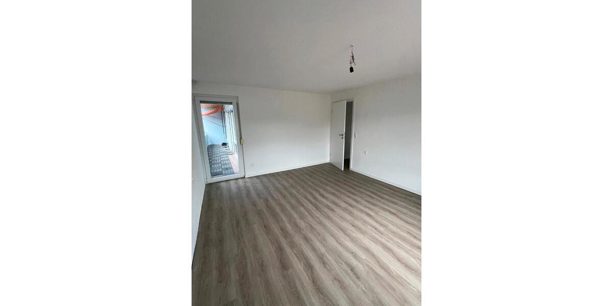 Etagenwohnung Münsingen - 4 Zimmer, 90 m&sup2;, 960&euro; | Angebot:26063408