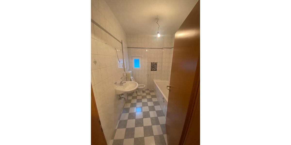 Mehrfamilienhaus, Wohnhaus Bad Kissingen - 12 Zimmer, 436 m&sup2;, 450.000&euro; | Angebot:26224327