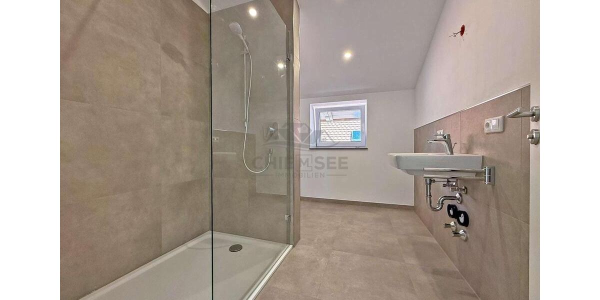 Kernsanierte 3-Zimmer Wohnung in Altenmarkt an der Alz 3 zimmer