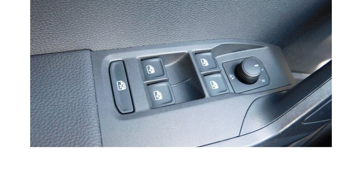Seat Ibiza 1.0 Style Edition TSI BMT 4Trg Navi Klima 14.100 km 15.990 &euro; Vordorf 38533