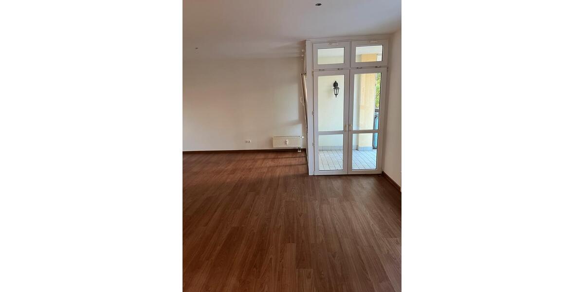 Etagenwohnung Weißenfels - 3 Zimmer, 78 m&sup2;, 992&euro; | Angebot:27633778