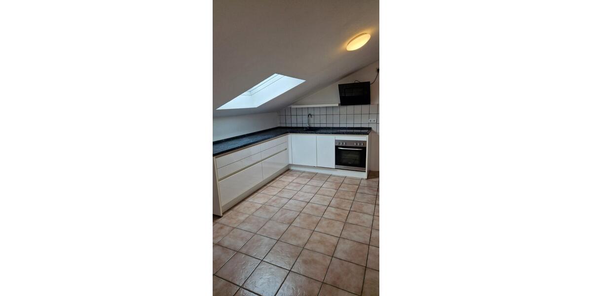 Dachgeschoßwohnung Bürstadt - 1.5 Zimmer, 48 m&sup2;, 550&euro; | Angebot:26406729