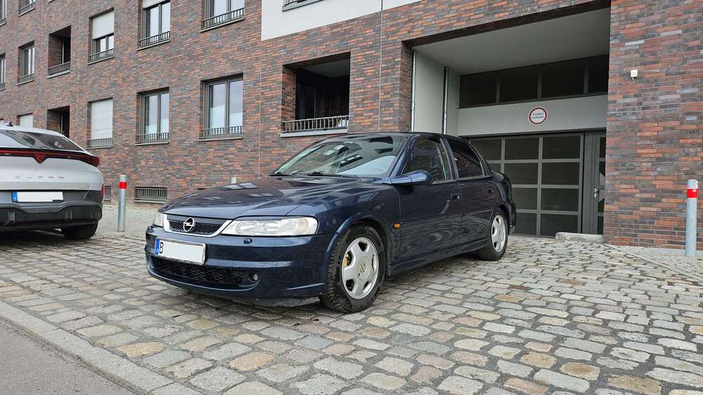 Opel Vectra 261.400 km 1.900 &euro; Berlin, Stadt 12349
