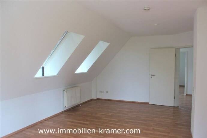 Gepflegte Haushälfte mit individuellem Grundriss in Elbnähe 4 zimmer