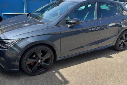 Seat Ibiza 71.000 km 15.000 &euro; Zimmern 78658