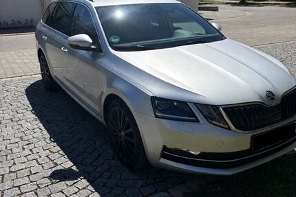 Skoda Octavia 153.100 km 12.500 &euro; Traunreut 83301