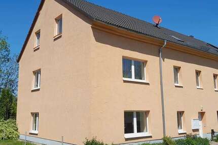 Wohnung zum Mieten in Ullendorf 416 € 64 m²