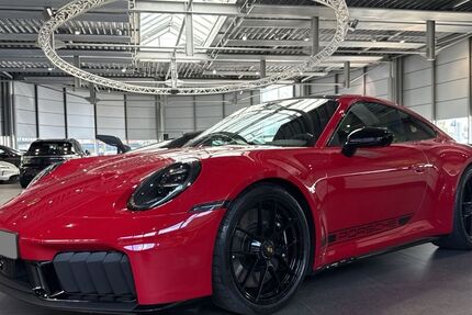 Porsche 992 11.950 km 194.890 &euro; Paderborn 33100