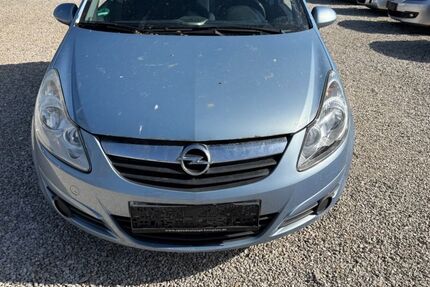 Opel Corsa 168.000 km 699 &euro; Regensburg 93055