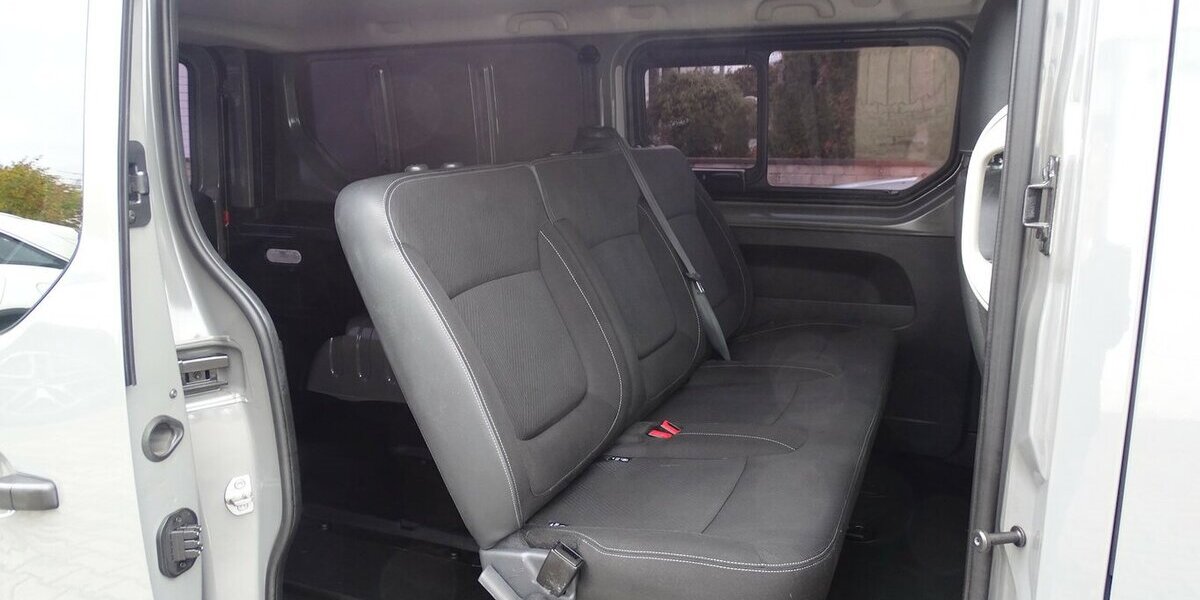 Nissan NV300 L2H1 2,9t COMFORT 127.943 km 15.990 &euro; Rodgau 63110