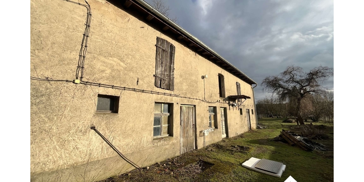 Einfamilienhaus mit viel Potenzial, großem Grundstück und vielseitig nutzbarem Nebengebäude - Einfamilienhaus Grimme Grimme | Angebot:25717453