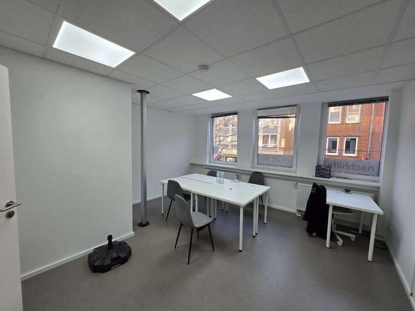 Büro in Neuss 699 € 27 m²
