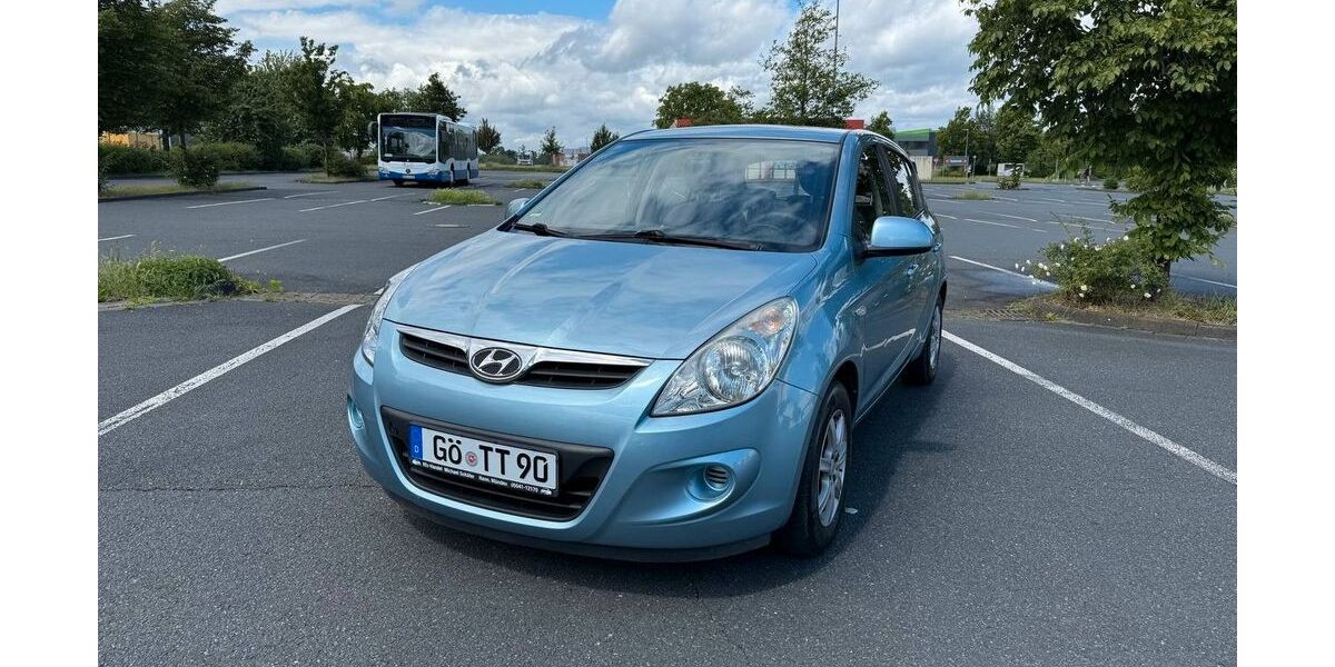 Hyundai i20 120.250 km 3.890 &euro; Göttingen 37077