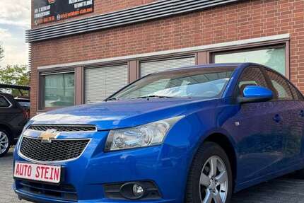 Chevrolet Cruze 171.000 km 2.990 &euro; Rüsselsheim 65428