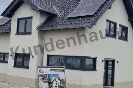 Haus Rheinböllen - 5 Zimmer, 135 m&sup2;, 449.550&euro; | Angebot:20733403