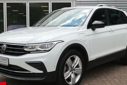 VW Tiguan 23.000 km 33.450 € Laudenbach 63925