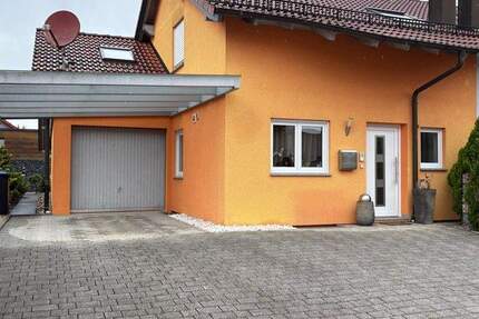 Top modernisierte Doppelhaushälfte mit Garage und Carport in Satteldorf 5 zimmer