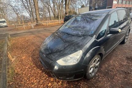 Ford S-Max 224.000 km 3.500 &euro; Mölln 23879