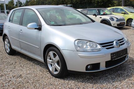 VW Golf 269.700 km 2.990 &euro; Paderborn 33106