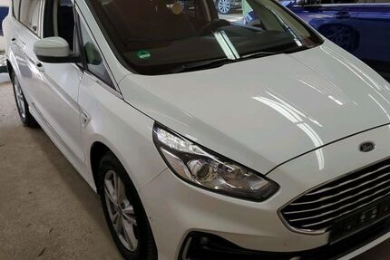 Ford S-Max 207.100 km 12.350 &euro; Weimar 99425