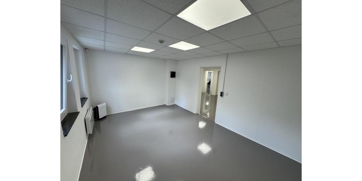 Etagenwohnung Markneukirchen - 6 Zimmer, 621 m&sup2;, 2.760&euro; | Angebot:26382762