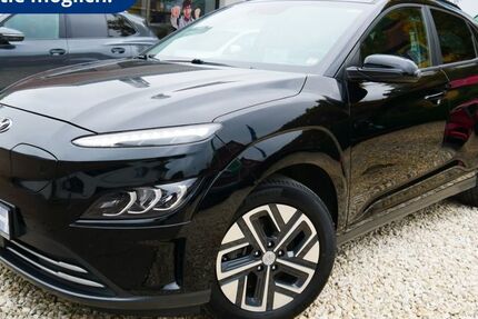 Hyundai KONA 60.571 km 20.900 € Schwäbisch Hall 74523