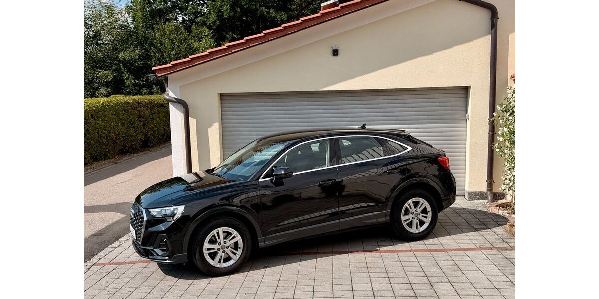 Audi Q3 177.300 km 16.999 &euro; Fensterbach 92269