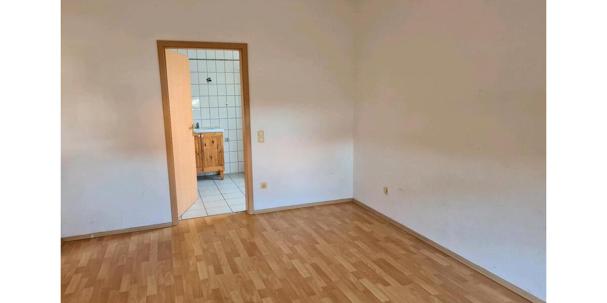Einfamilienhaus Witzenhausen Dohrenbach - 6 Zimmer, 150 m&sup2;, 110.000&euro; | Angebot:25175151