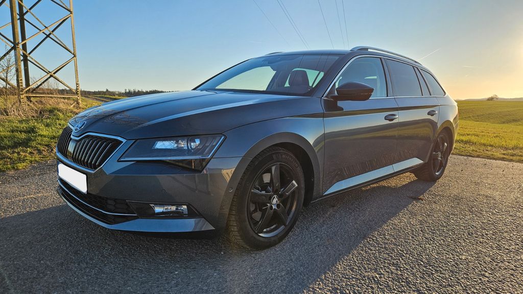 Skoda Superb 123.438 km 15.550 &euro; Frankenberg 35066