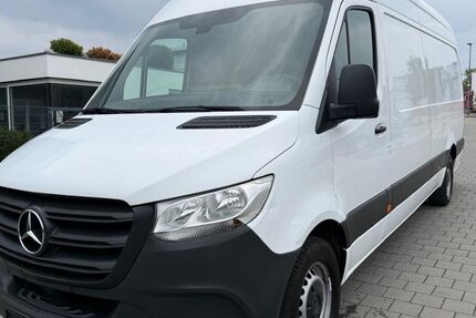 Mercedes-Benz Sprinter 295.000 km 12.750 &euro; Holzgerlingen 71088